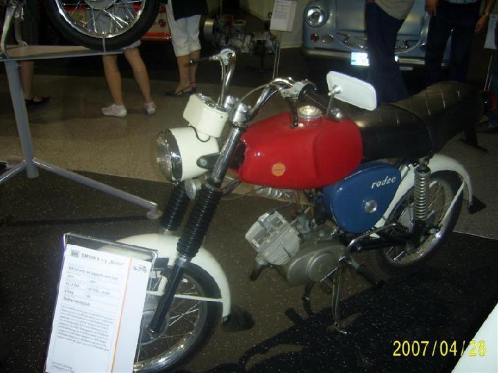 sa400211 111.jpg